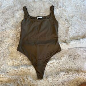 Aritzia Babaton dark green bodysuit size small